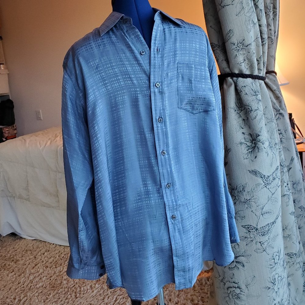 Vintage dress shirt long sleeves metallic blue 15 1/2" neck
